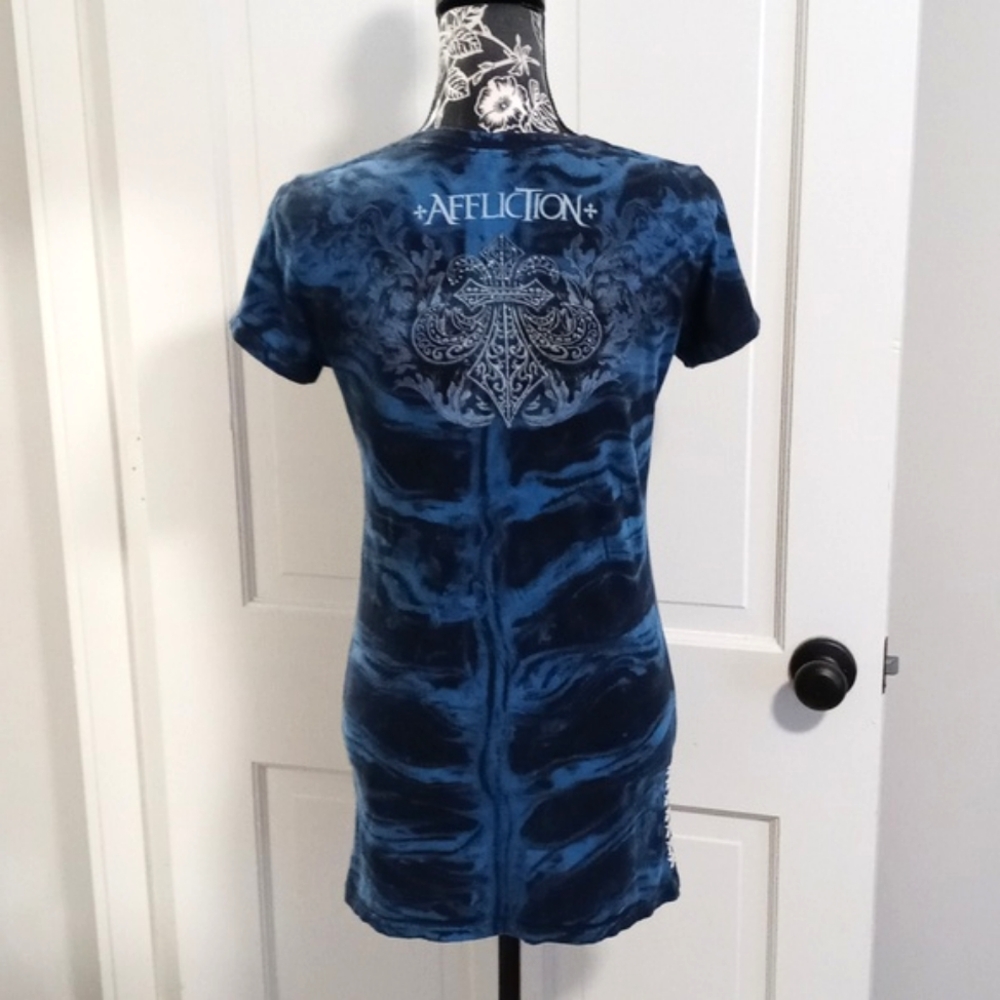 🖤Affliction🖤 - Blue/Black U-Neck Tee - Picture 3 of 14